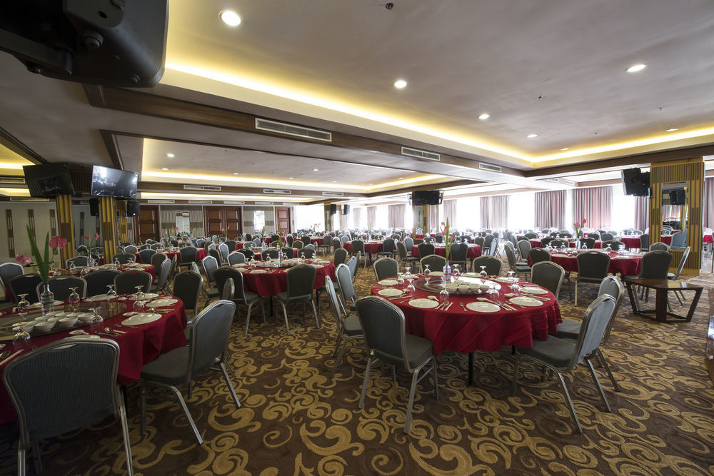 Newtown Plaza Hotel Baguio City Exterior photo
